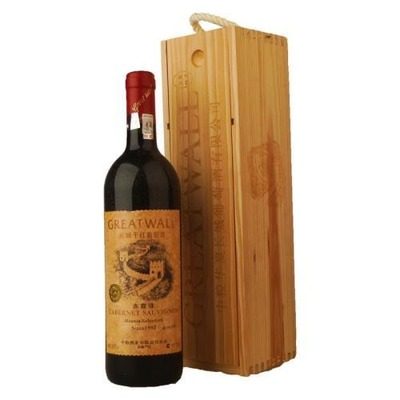 011華夏長城92干紅批發、上海長城葡萄酒批發、華夏長城92木盒裝價格
